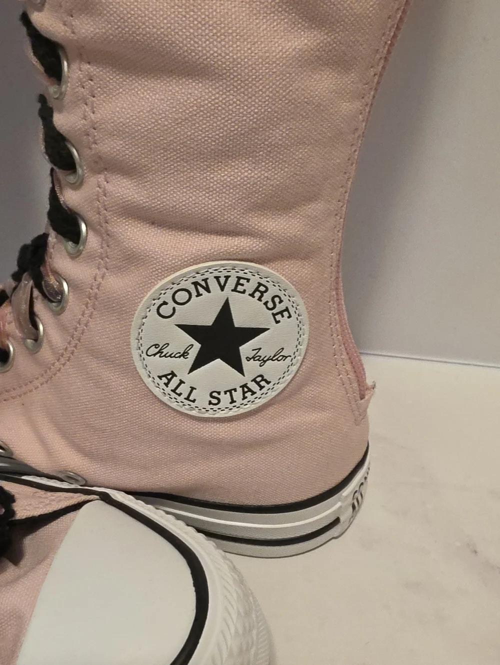 Converse All Star Light Pink Knee-High Lace-Up Canvas Sneakers Brand New No Tag
